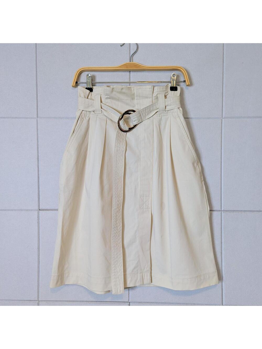 Banana Republic paper bag waist belted khaki skirt